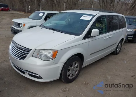 2012 Chrysler Town & Country Touring from USA, damaged, VIN 2C4RC1BG2CR303502